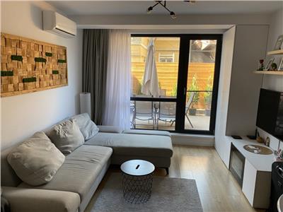 Vanzarea apartament 2 camere bloc nou, mobilat utilat